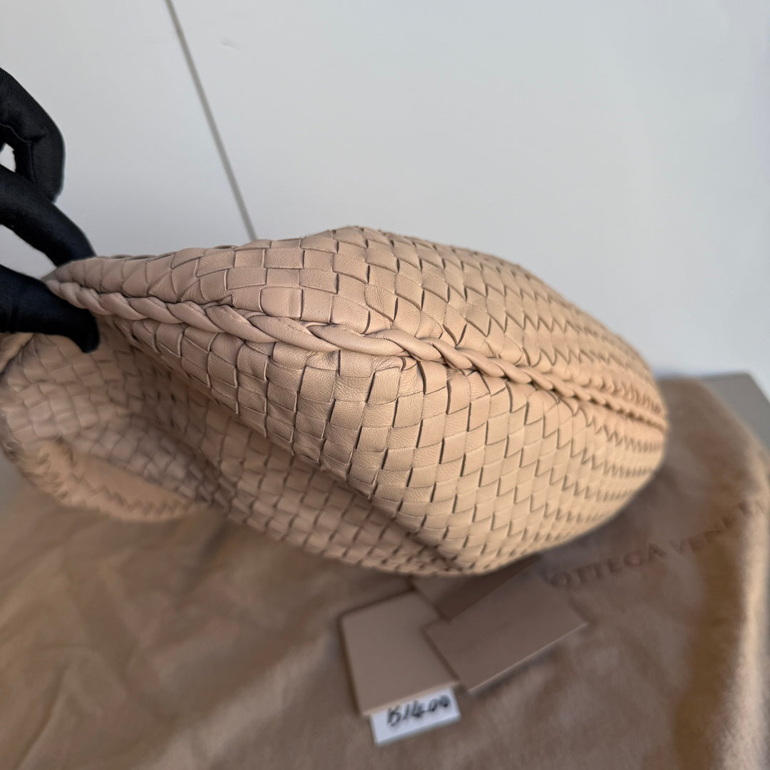 Bottega Veneta Veneta Shoulder Bag - Rovelle Bags