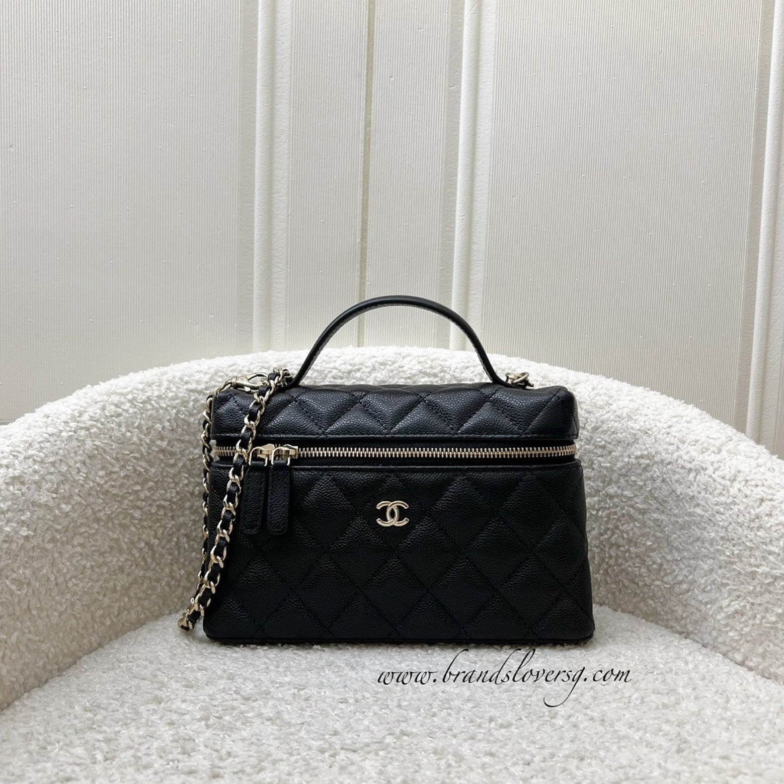 Chanel 25C Vanity / Clutch with Vanity Bag - Rovelle Bags