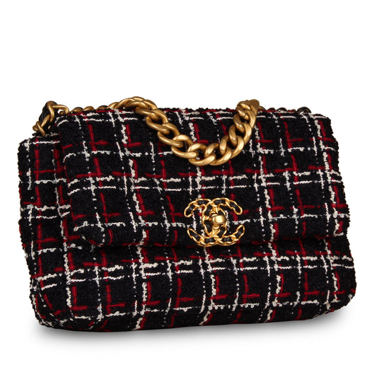 Chanel Chanel 19 Shoulder Bag - Rovelle Bags