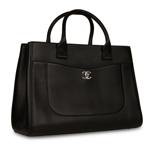 Chanel Handbag - Rovelle Bags
