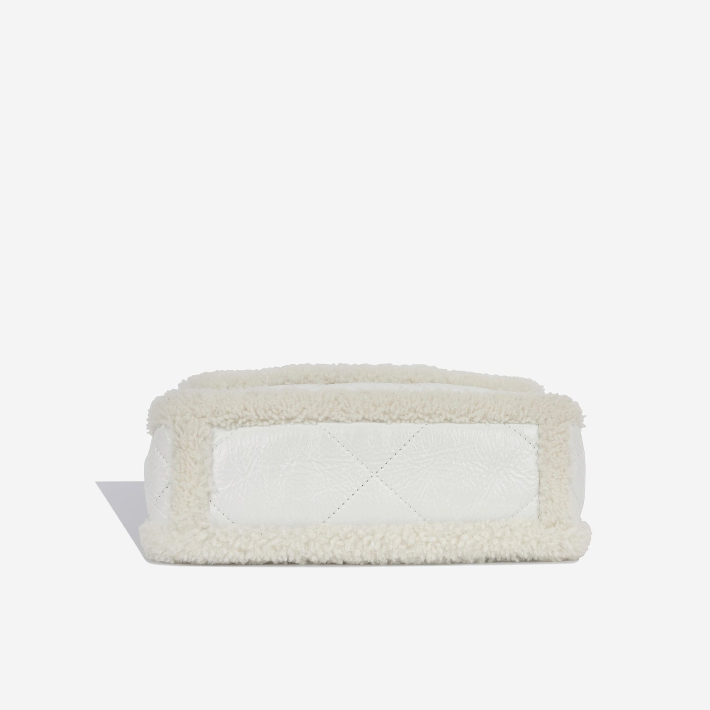Chanel Chanel 19 Shoulder Bag - Rovelle Bags