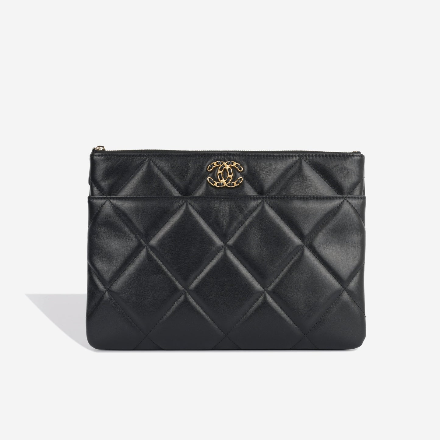 Chanel Chanel 19 Shoulder Bag - Rovelle Bags