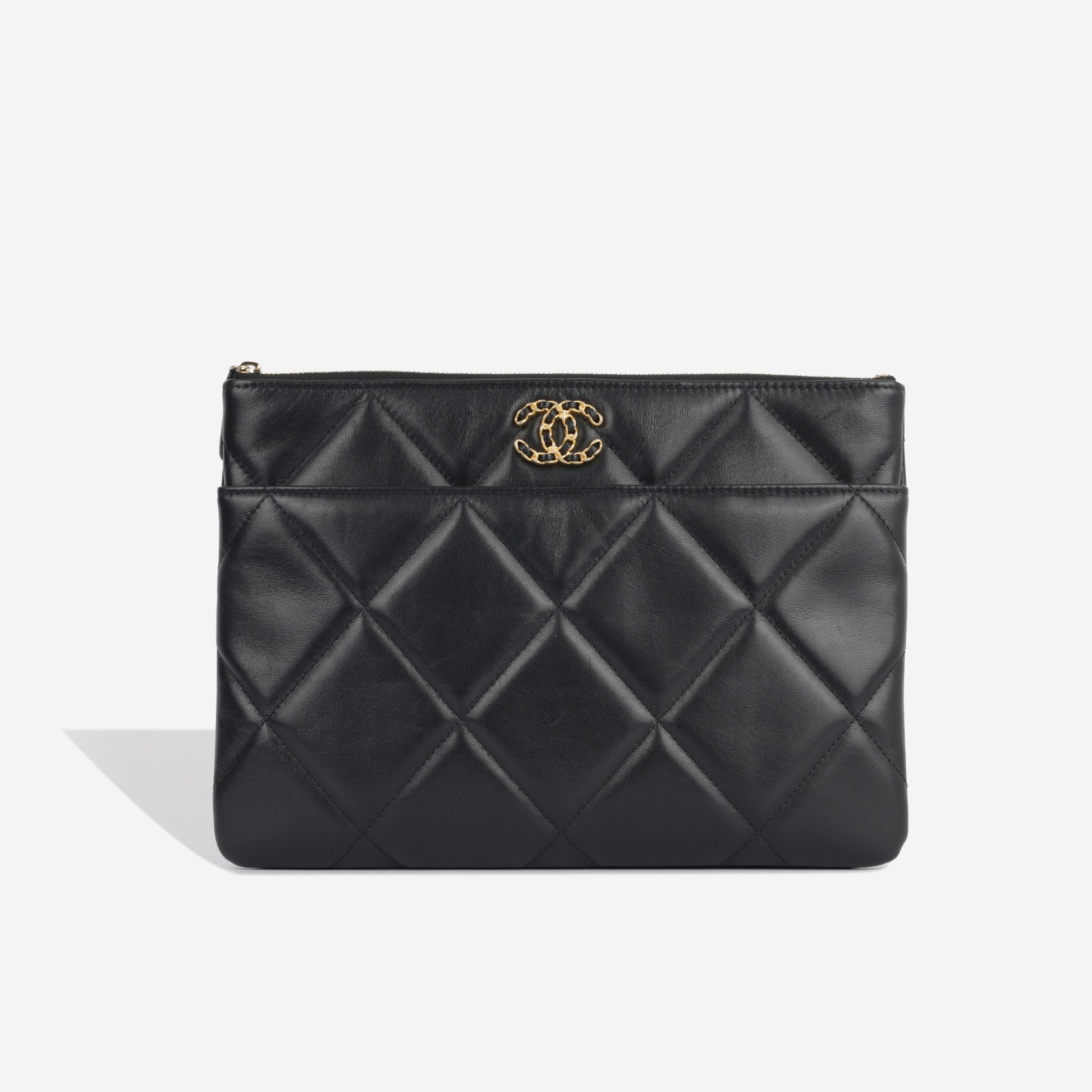 Chanel Chanel 19 Shoulder Bag - Rovelle Bags