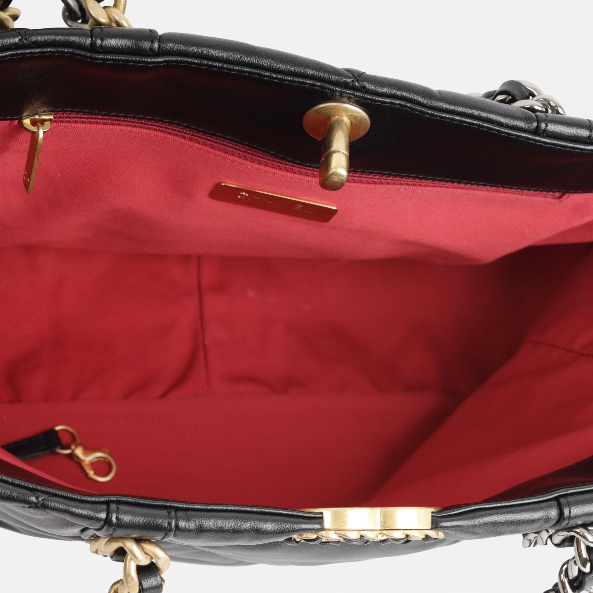 Chanel Chanel 19 Tote - Rovelle Bags