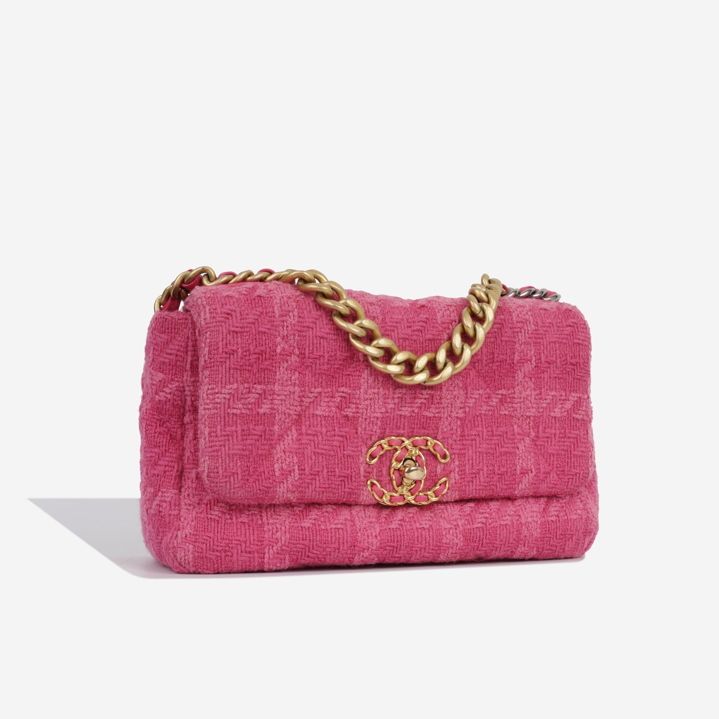 Chanel Chanel 19 Shoulder Bag - Rovelle Bags