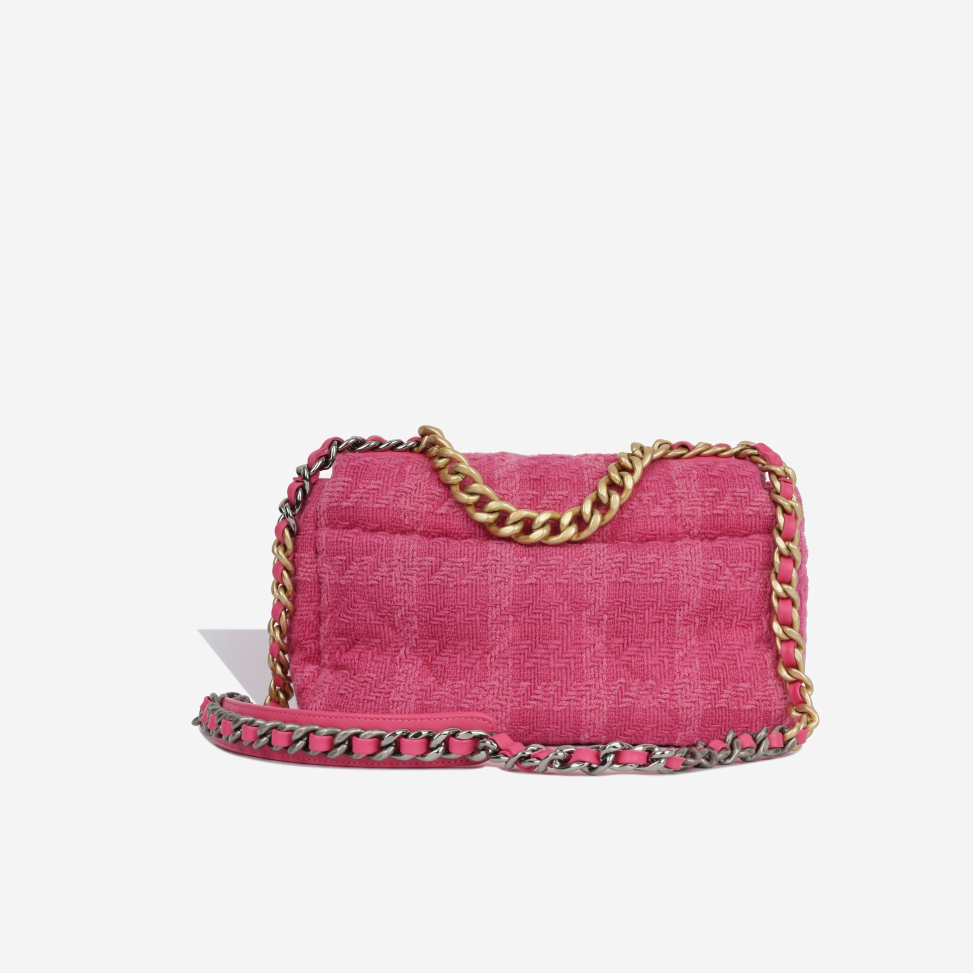 Chanel Chanel 19 Shoulder Bag - Rovelle Bags