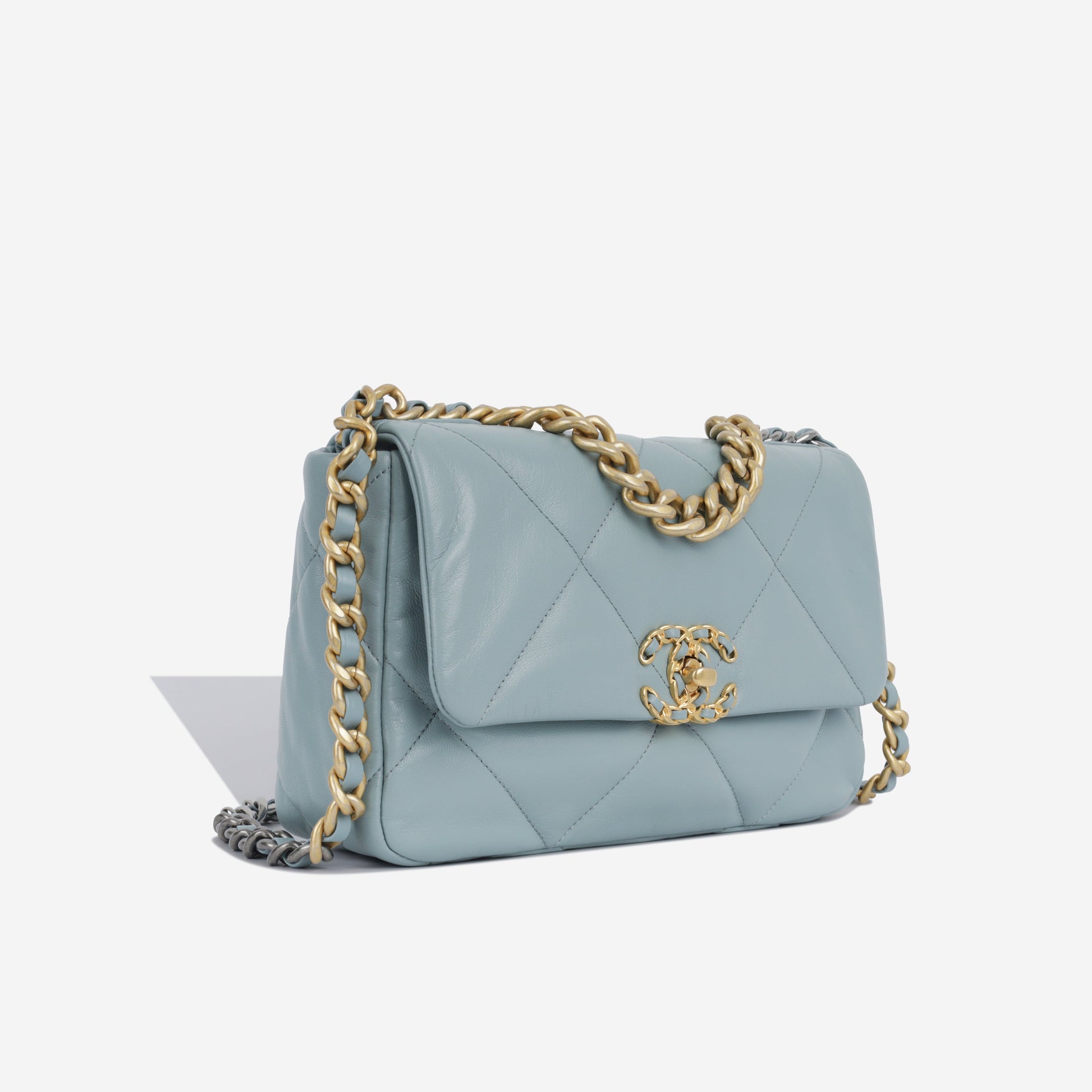 Chanel Chanel 19 Shoulder Bag - Rovelle Bags