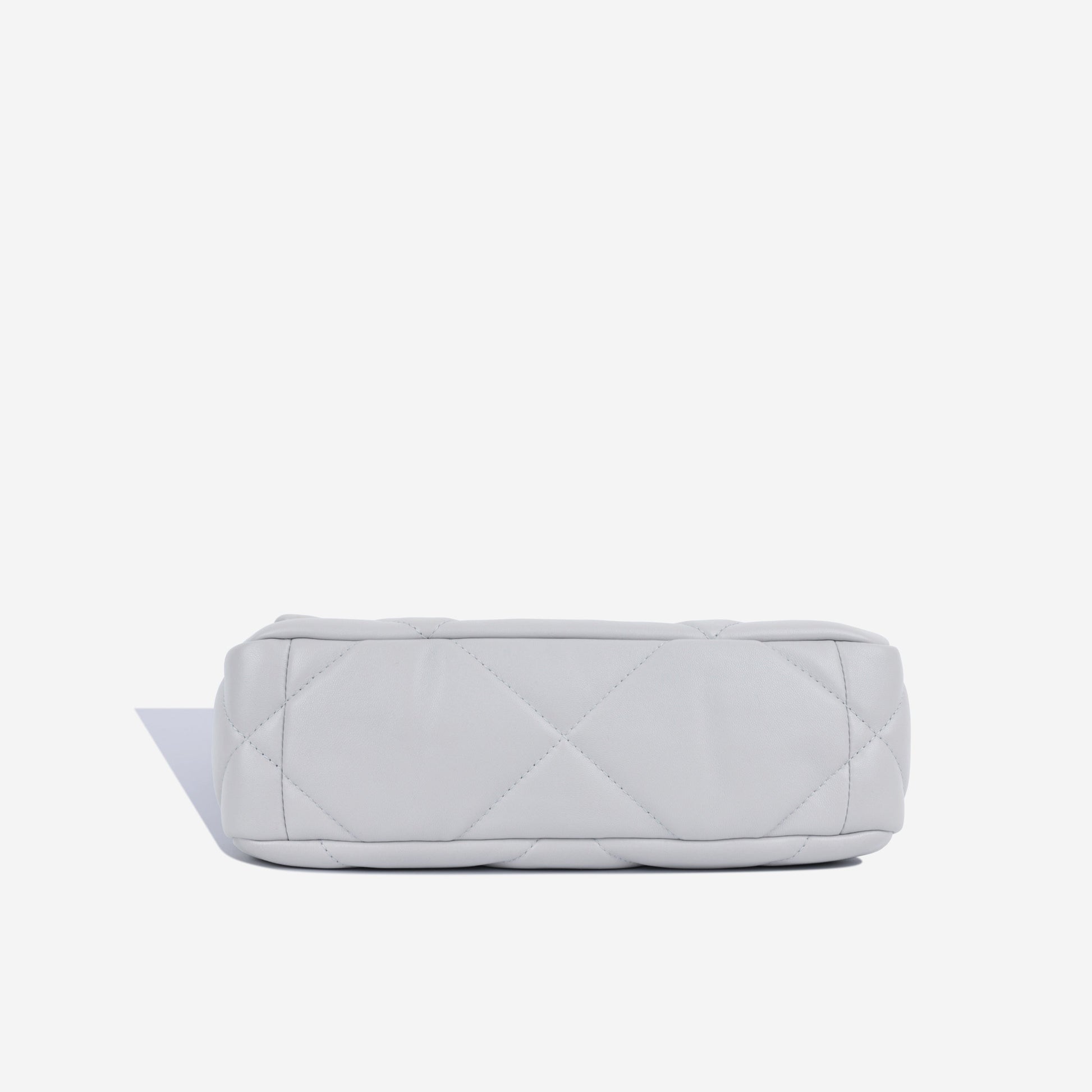 Chanel Chanel 19 Shoulder Bag - Rovelle Bags