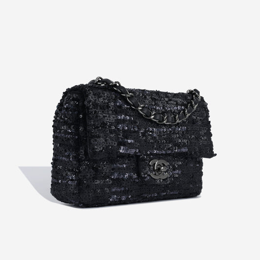 Chanel Classic Flap Shoulder Bag - Rovelle Bags