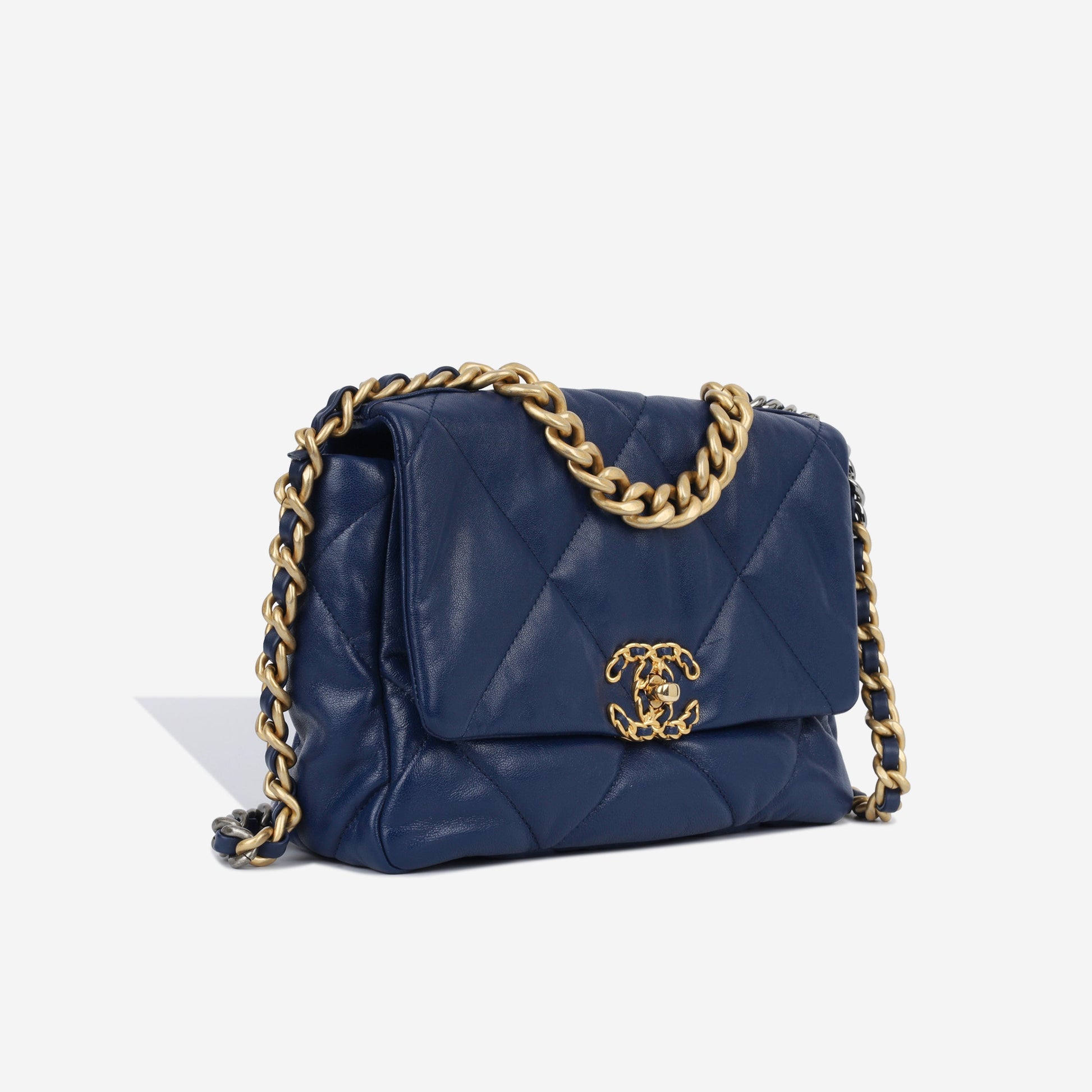Chanel Chanel 19 Shoulder Bag - Rovelle Bags
