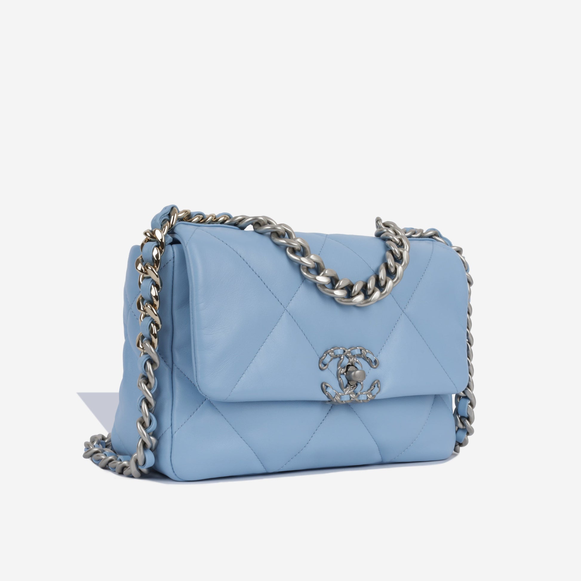 Chanel Chanel 19 Shoulder Bag - Rovelle Bags
