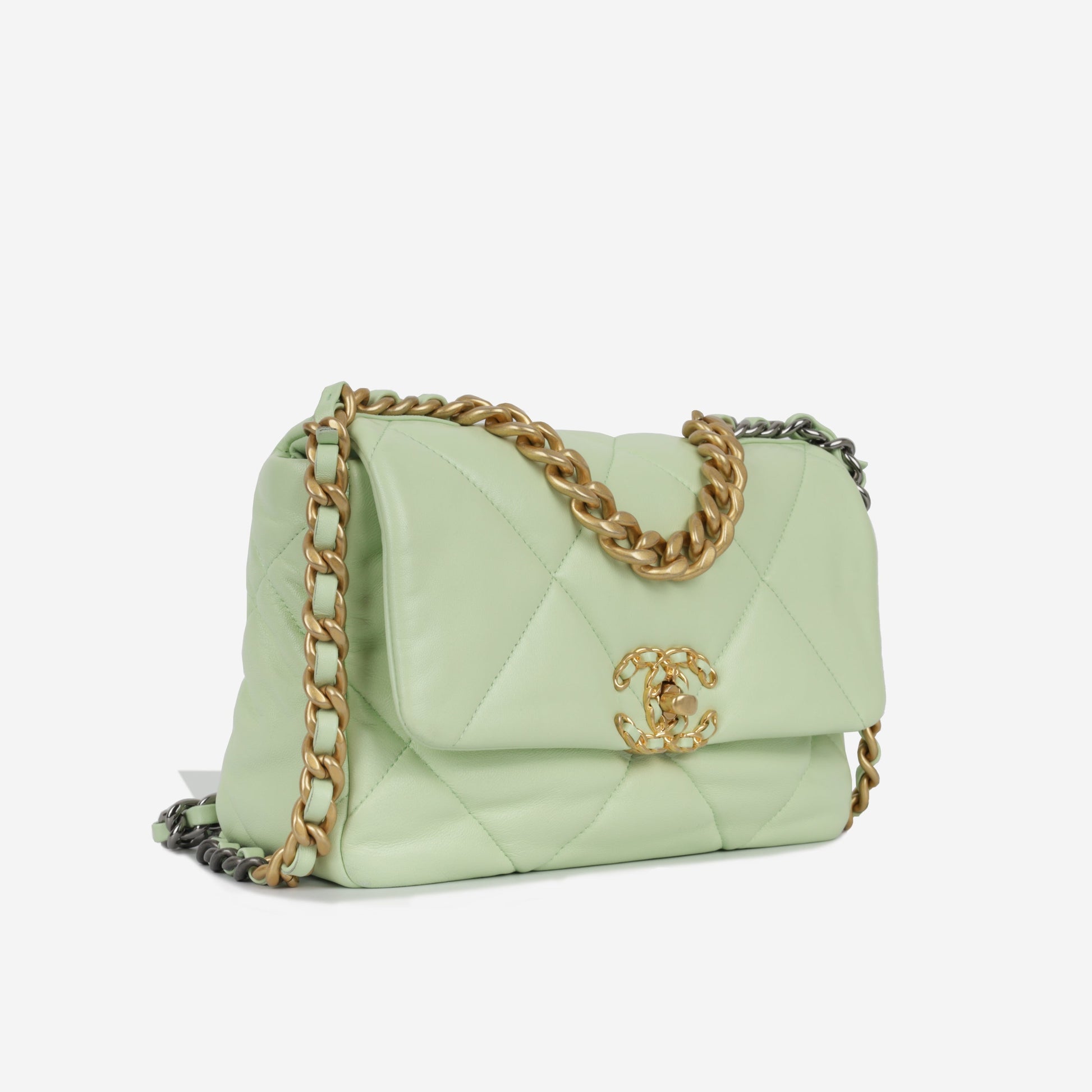 Chanel Chanel 19 Shoulder Bag - Rovelle Bags