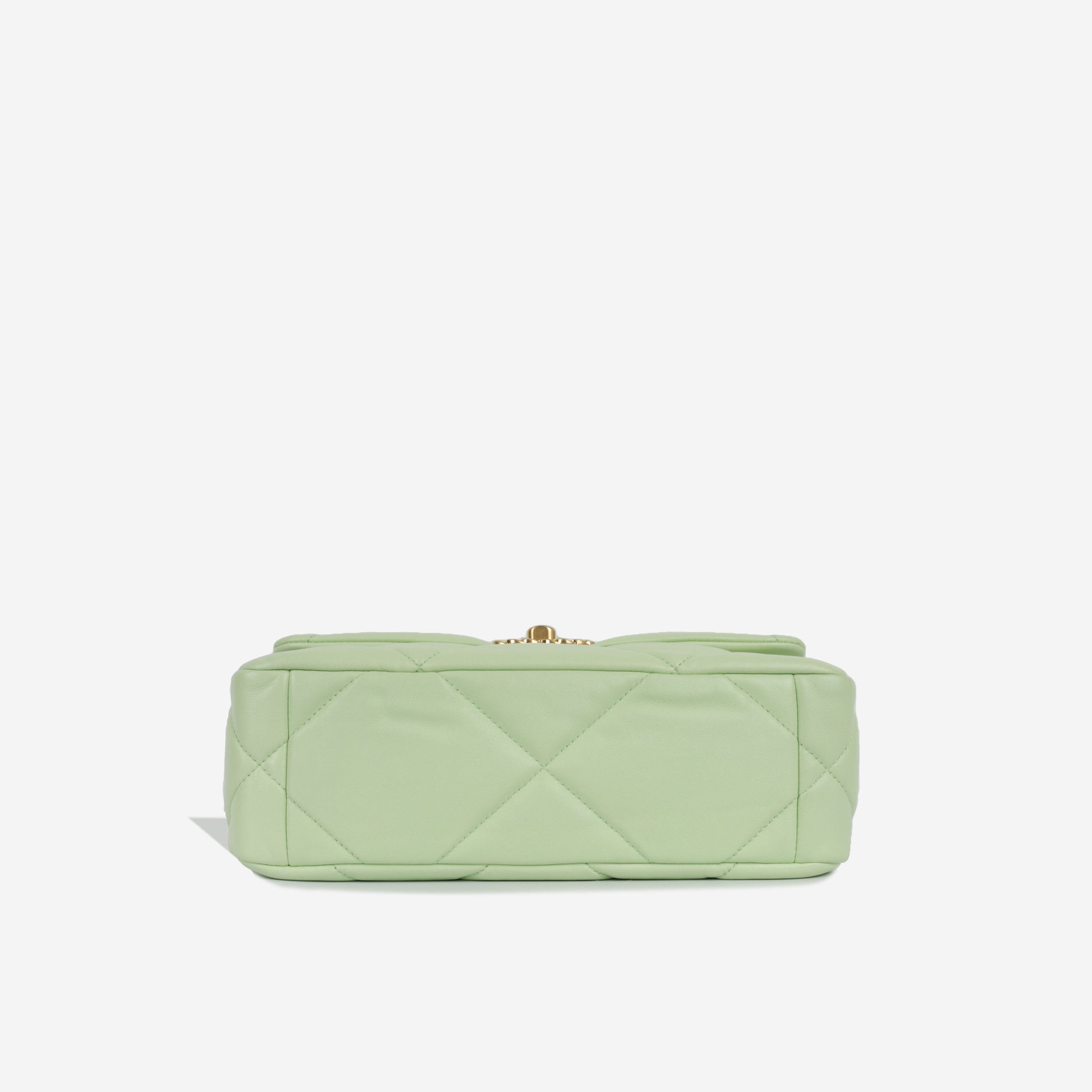 Chanel Chanel 19 Shoulder Bag - Rovelle Bags