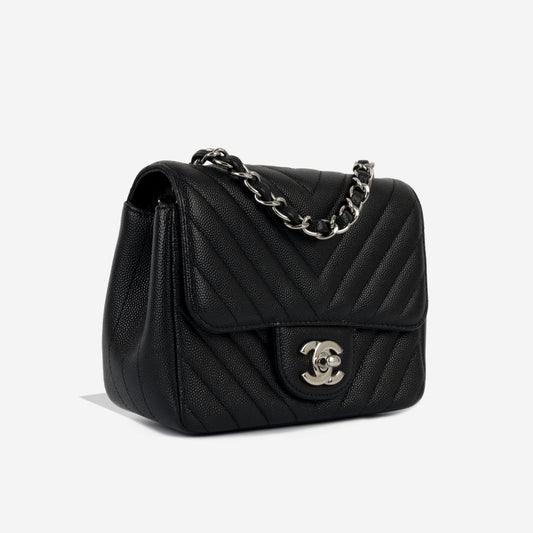 Chanel Classic Flap Shoulder Bag - Rovelle Bags