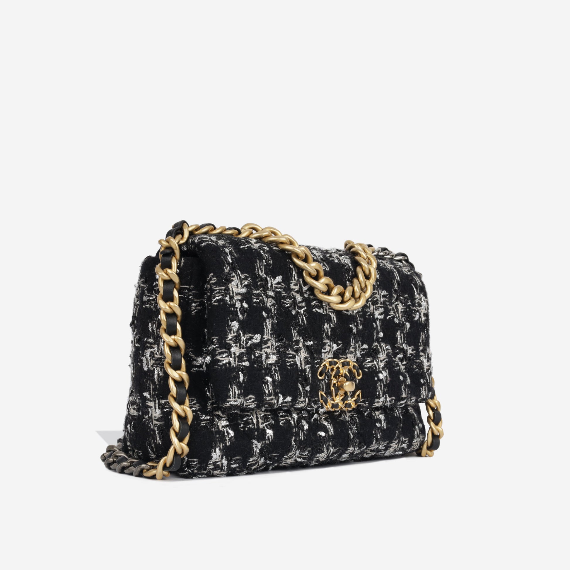 Chanel Chanel 19 Shoulder Bag - Rovelle Bags