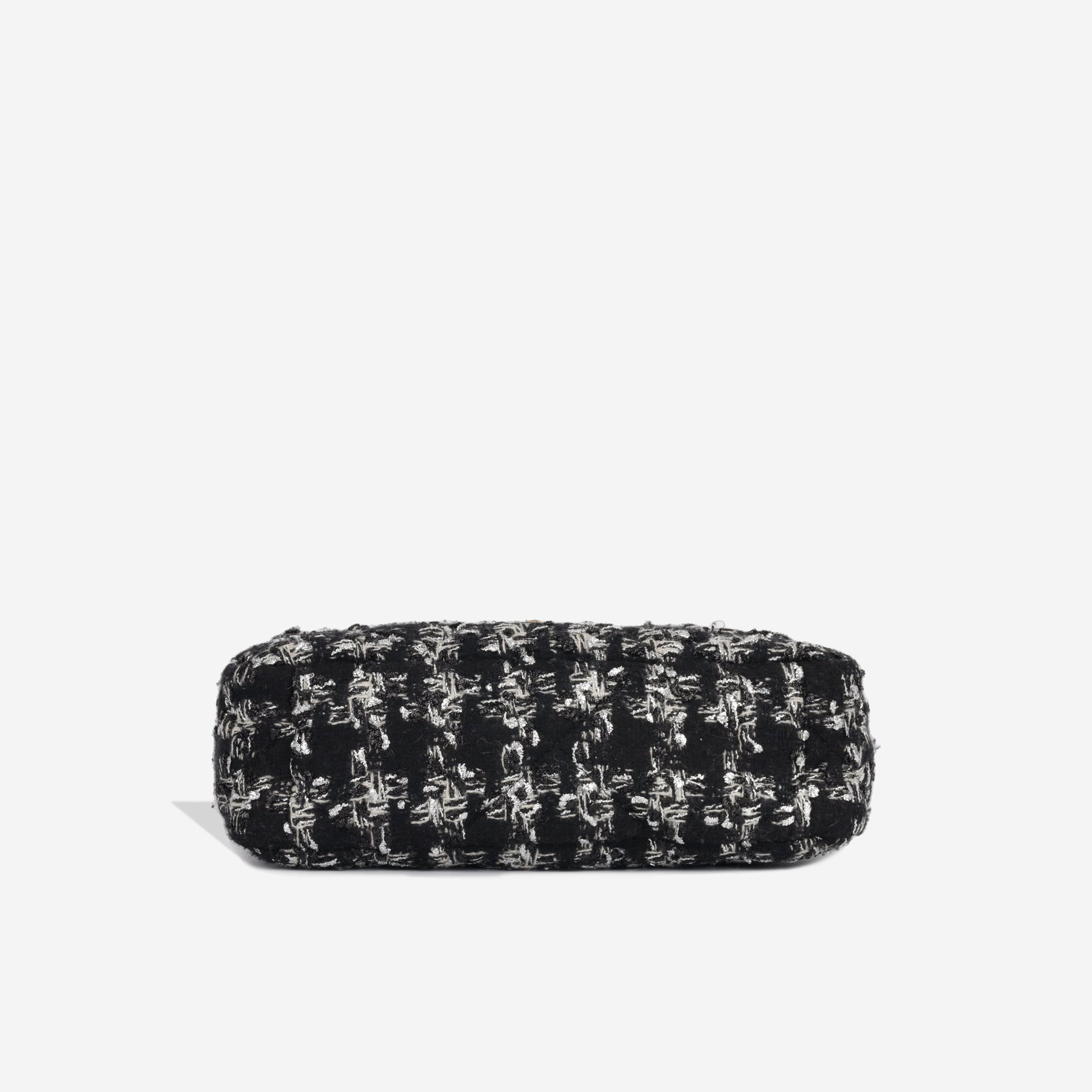 Chanel Chanel 19 Shoulder Bag - Rovelle Bags