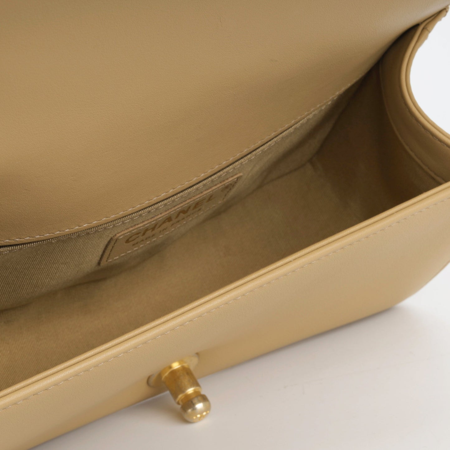 Chanel Boy Bag Shoulder Bag - Rovelle Bags