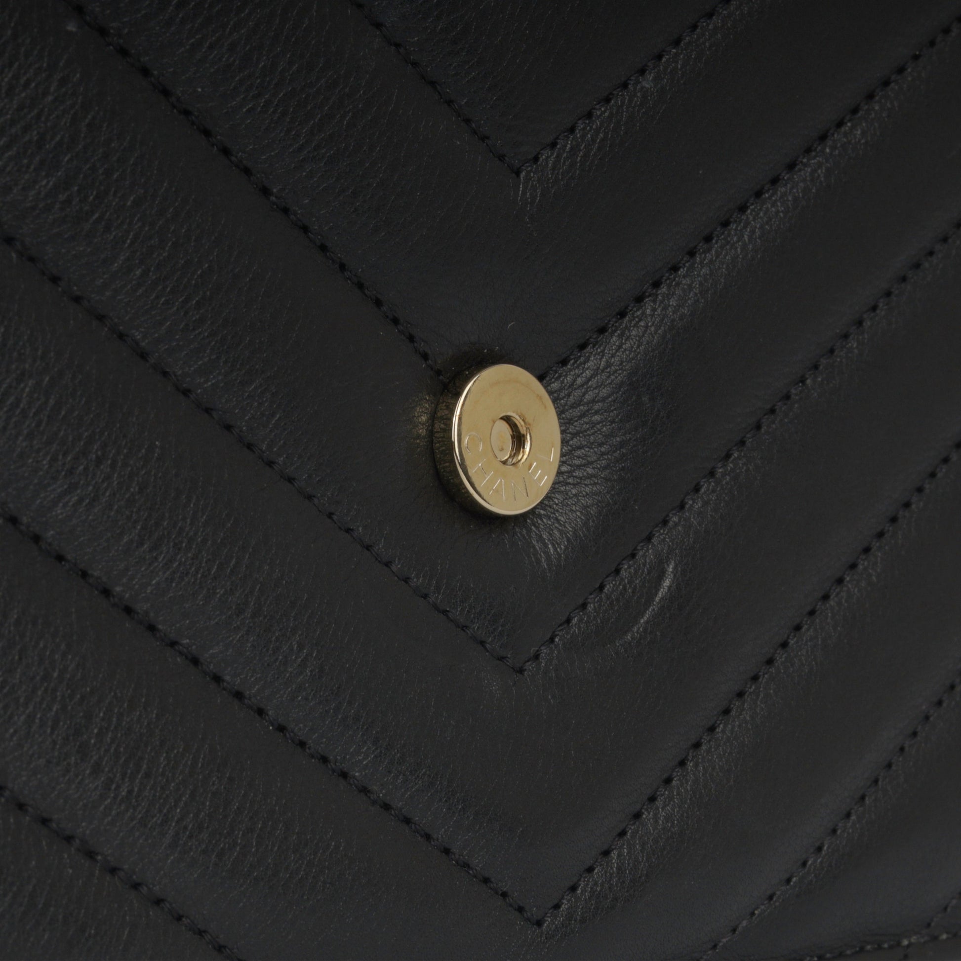 Chanel Timeless Shoulder Bag - Rovelle Bags