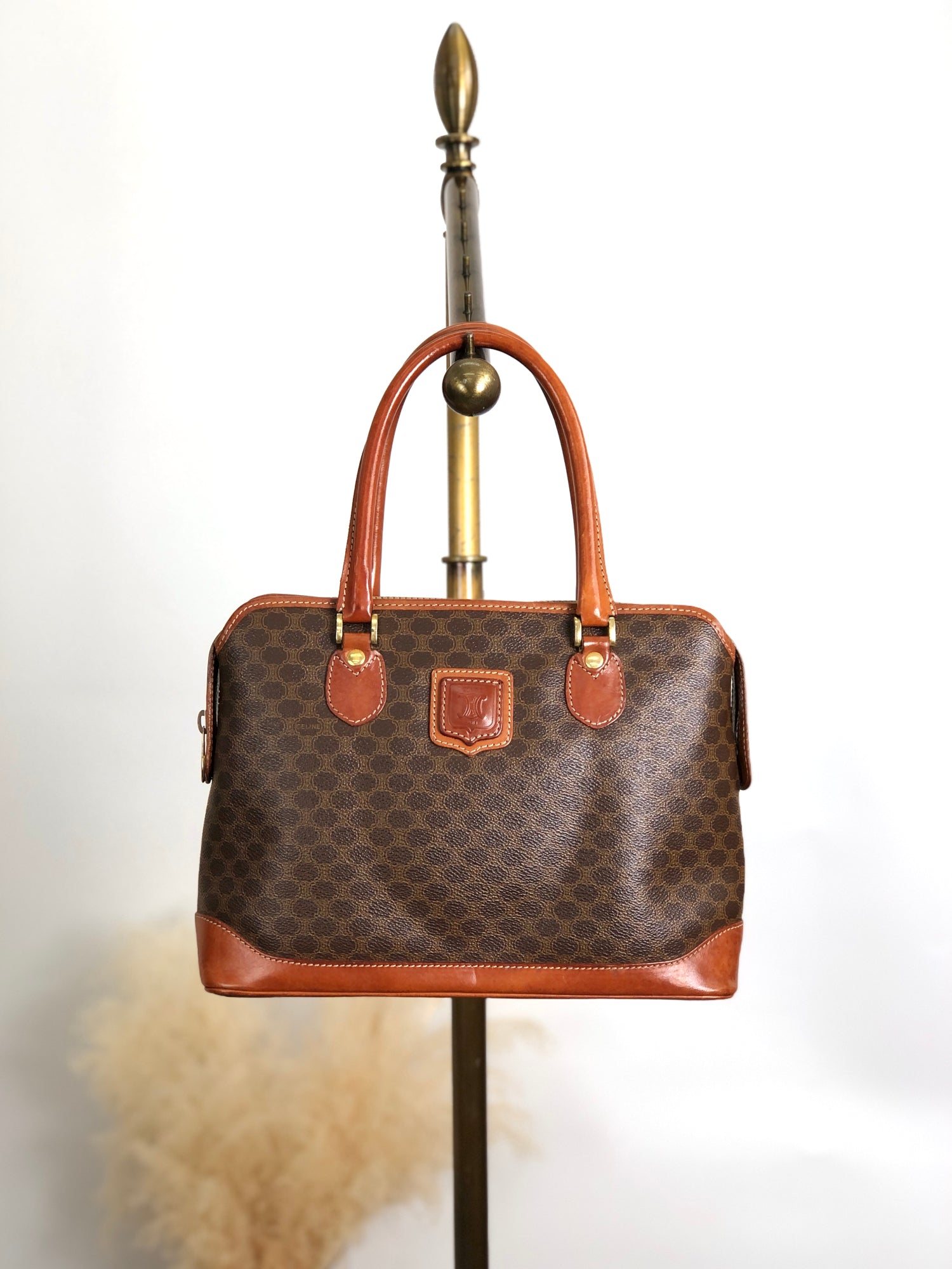CELINE Handbag Brown yry5hb