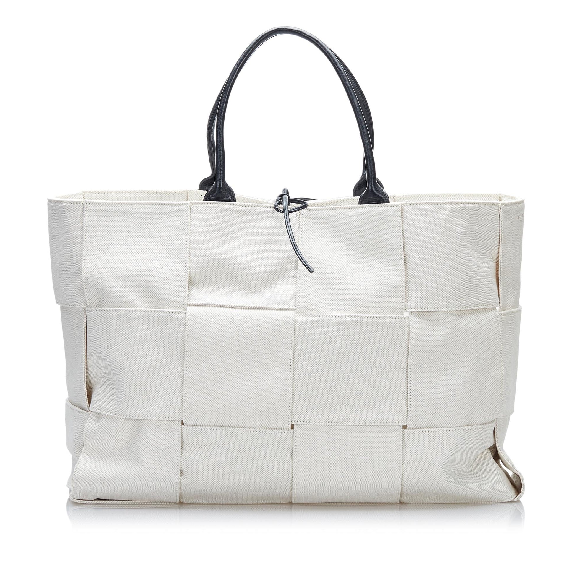 Bottega Veneta Arco Tote - Rovelle Bags