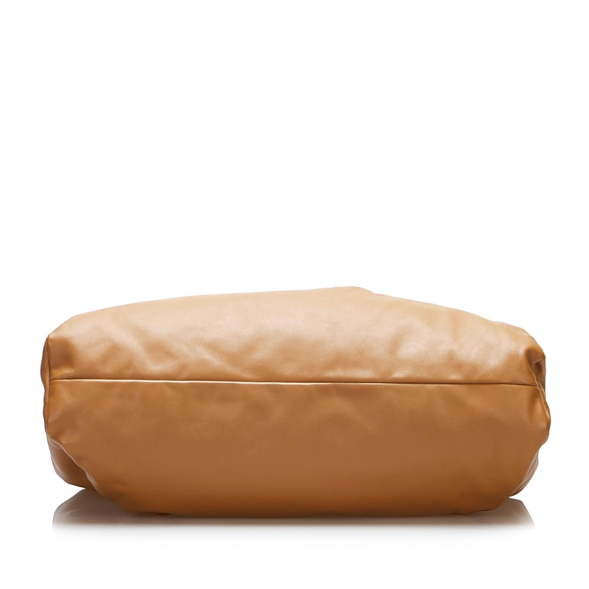 Bottega Veneta Pouch Shoulder Bag - Rovelle Bags