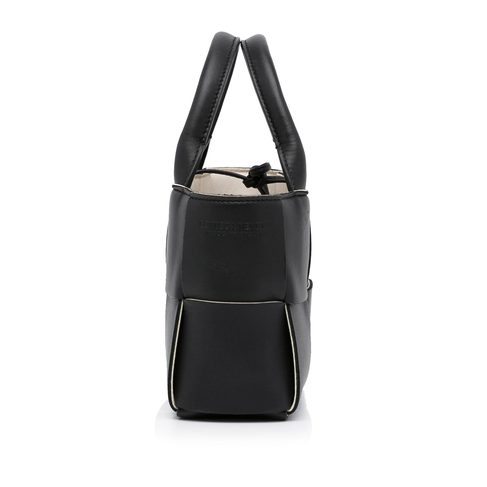 Bottega Veneta Arco Tote - Rovelle Bags