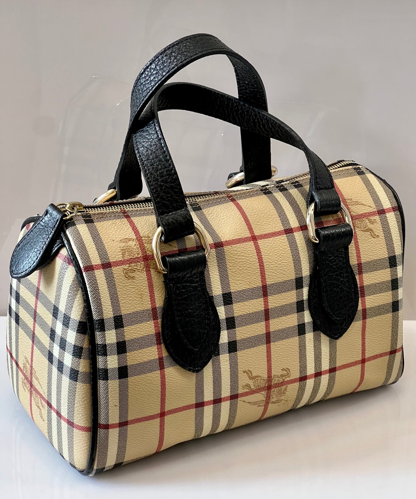 Burberry Pocket Crossbody - Rovelle Bags