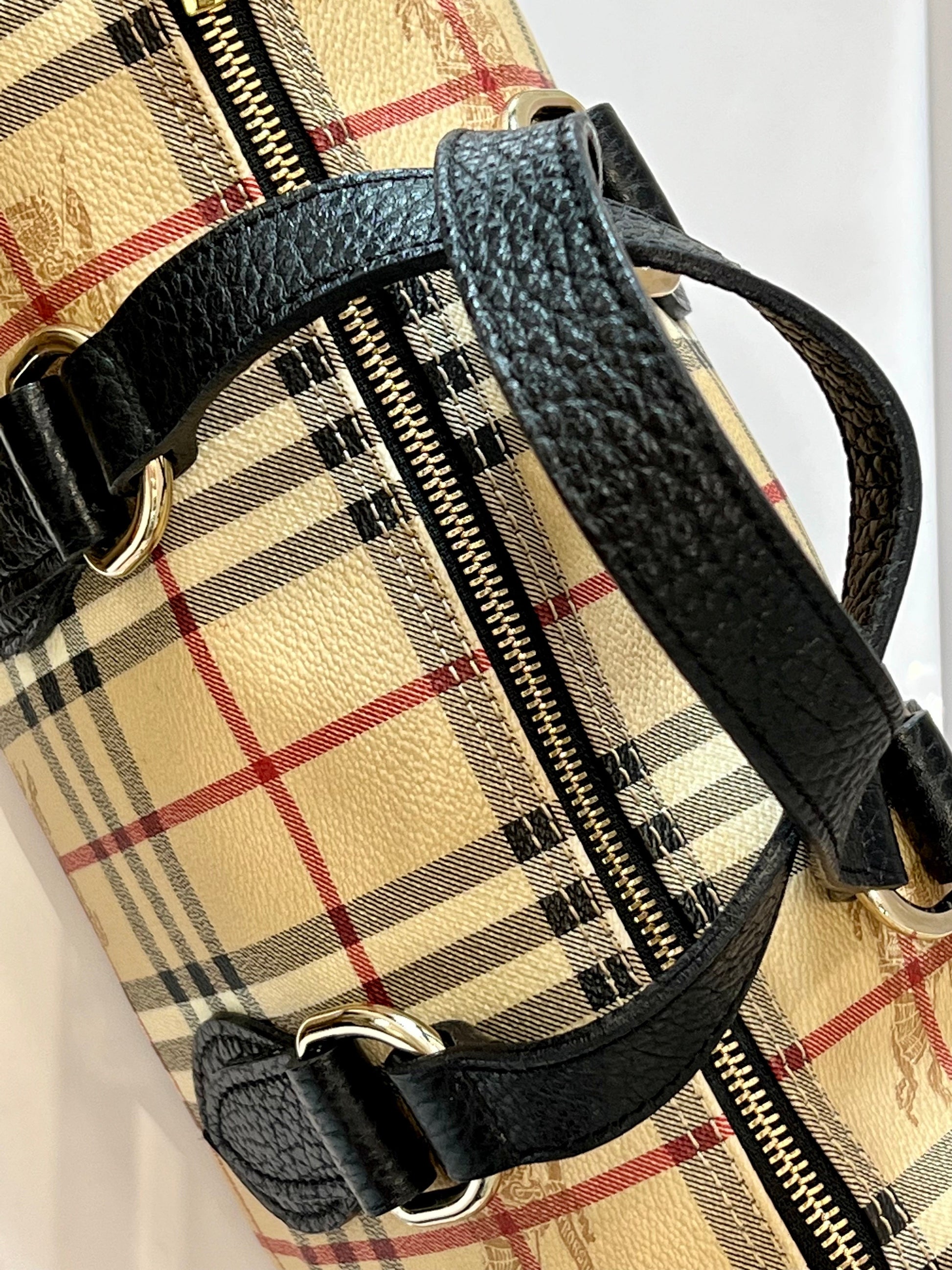 Burberry Pocket Crossbody - Rovelle Bags
