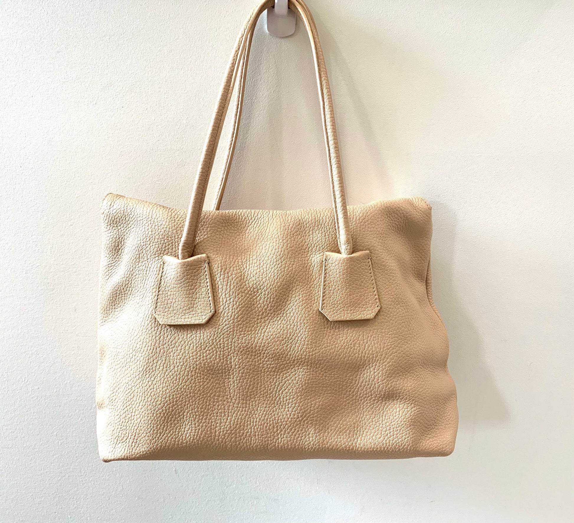 Burberry Pocket Tote - Rovelle Bags