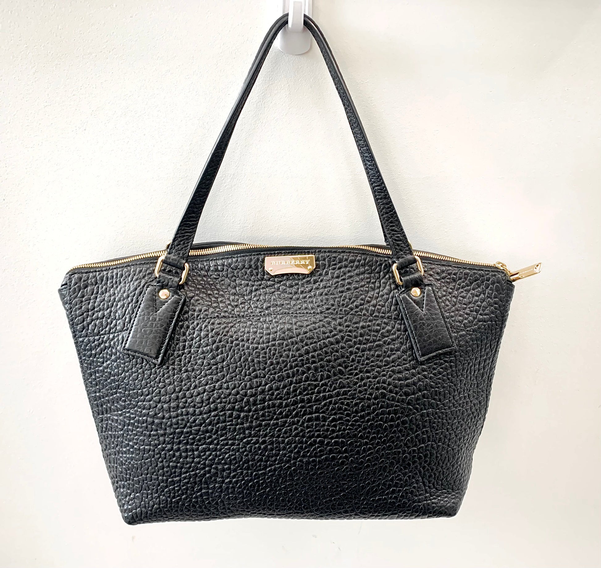 Burberry Pocket Crossbody - Rovelle Bags