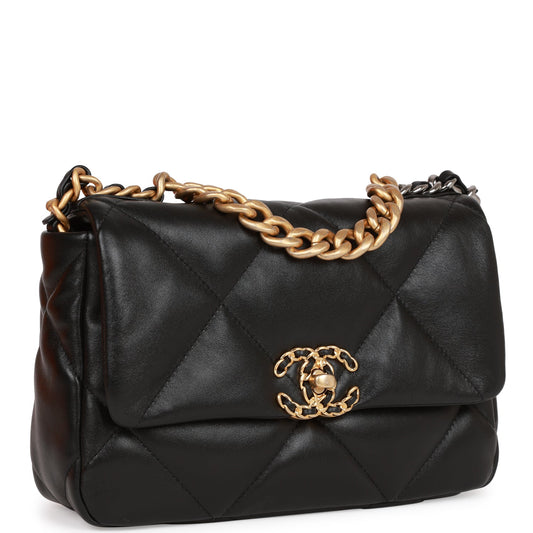 Chanel Chanel 19 Shoulder Bag - Rovelle Bags