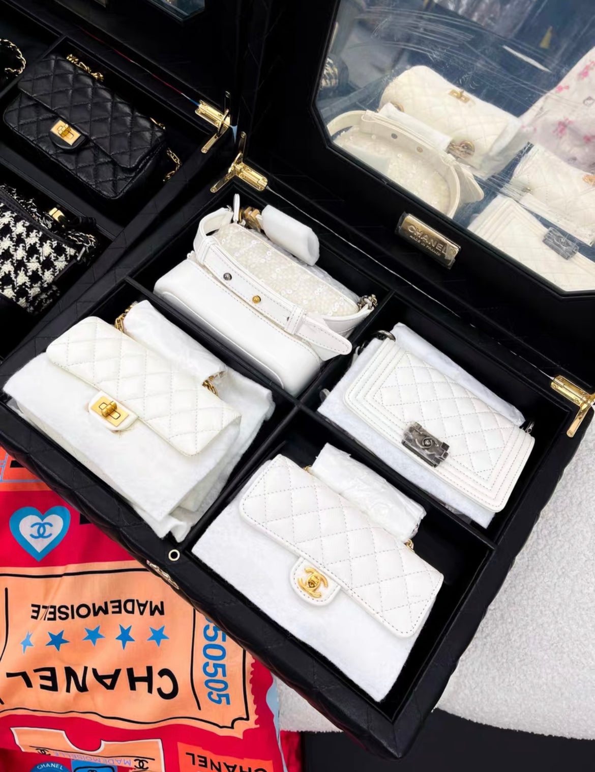 Chanel Handbag - Rovelle Bags