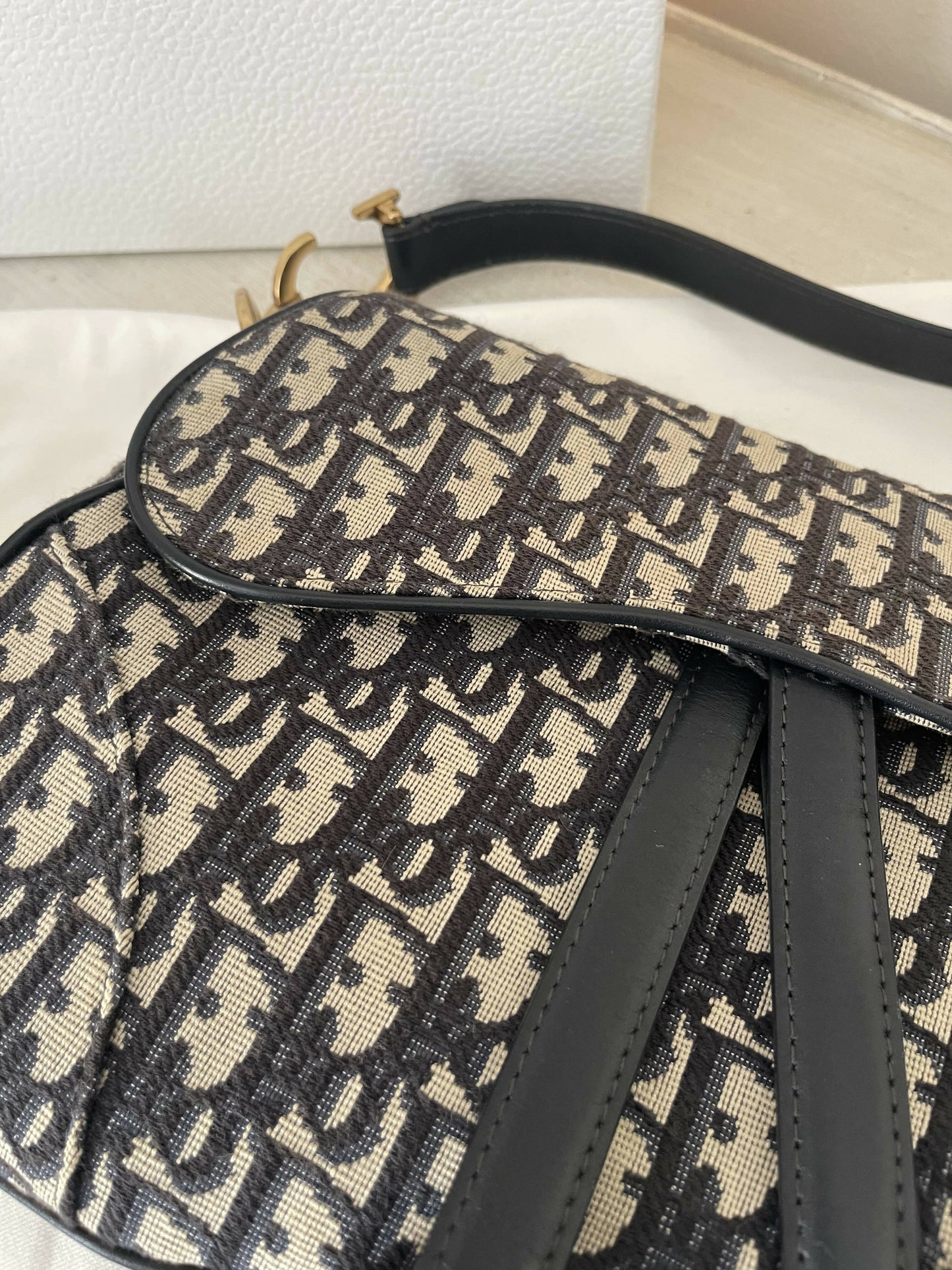 Dior Saddle Crossbody - Rovelle Bags
