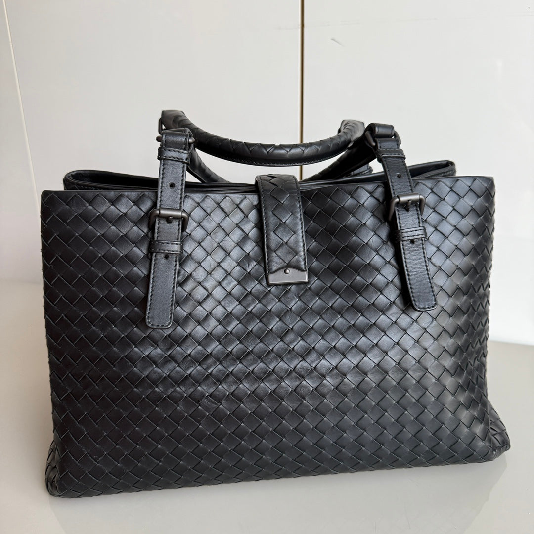 Bottega Veneta Veneta Shoulder Bag - Rovelle Bags