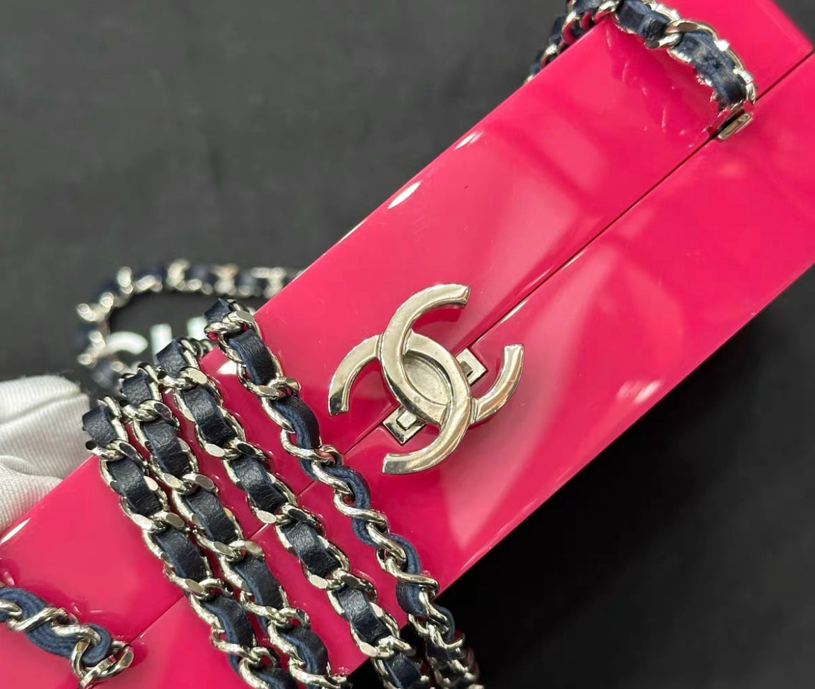 Chanel Clutch - Rovelle Bags
