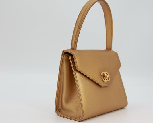 Chanel Kelly Shoulder Bag - Rovelle Bags
