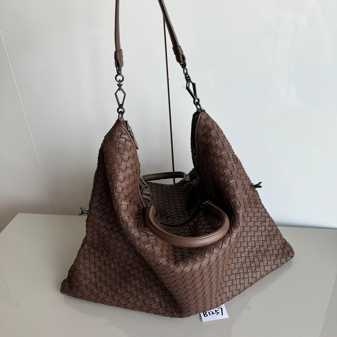 Bottega Veneta Veneta Tote - Rovelle Bags