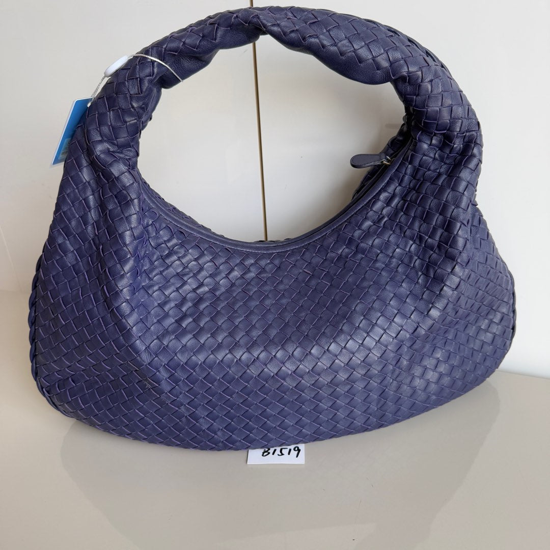 Bottega Veneta Veneta Shoulder Bag - Rovelle Bags