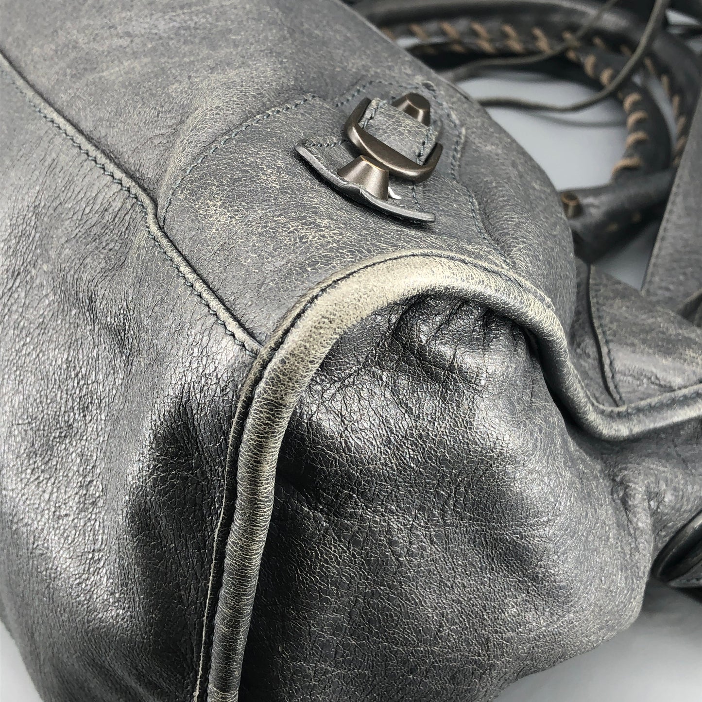 Balenciaga Classic City Distressed Leather Shoulder Handbag Grey