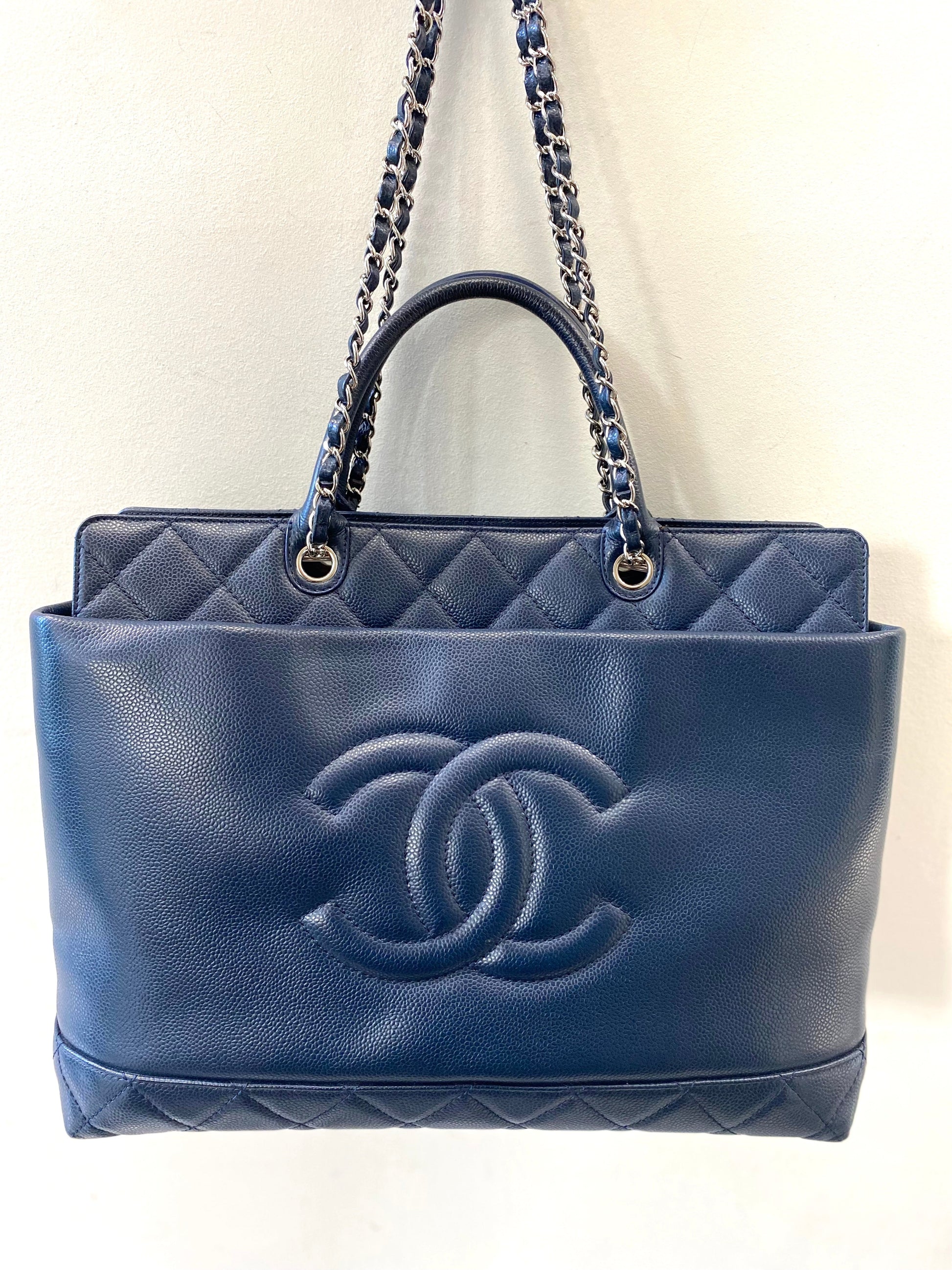 Chanel CC SOFT CAVIAR Tote Bag - Rovelle Bags