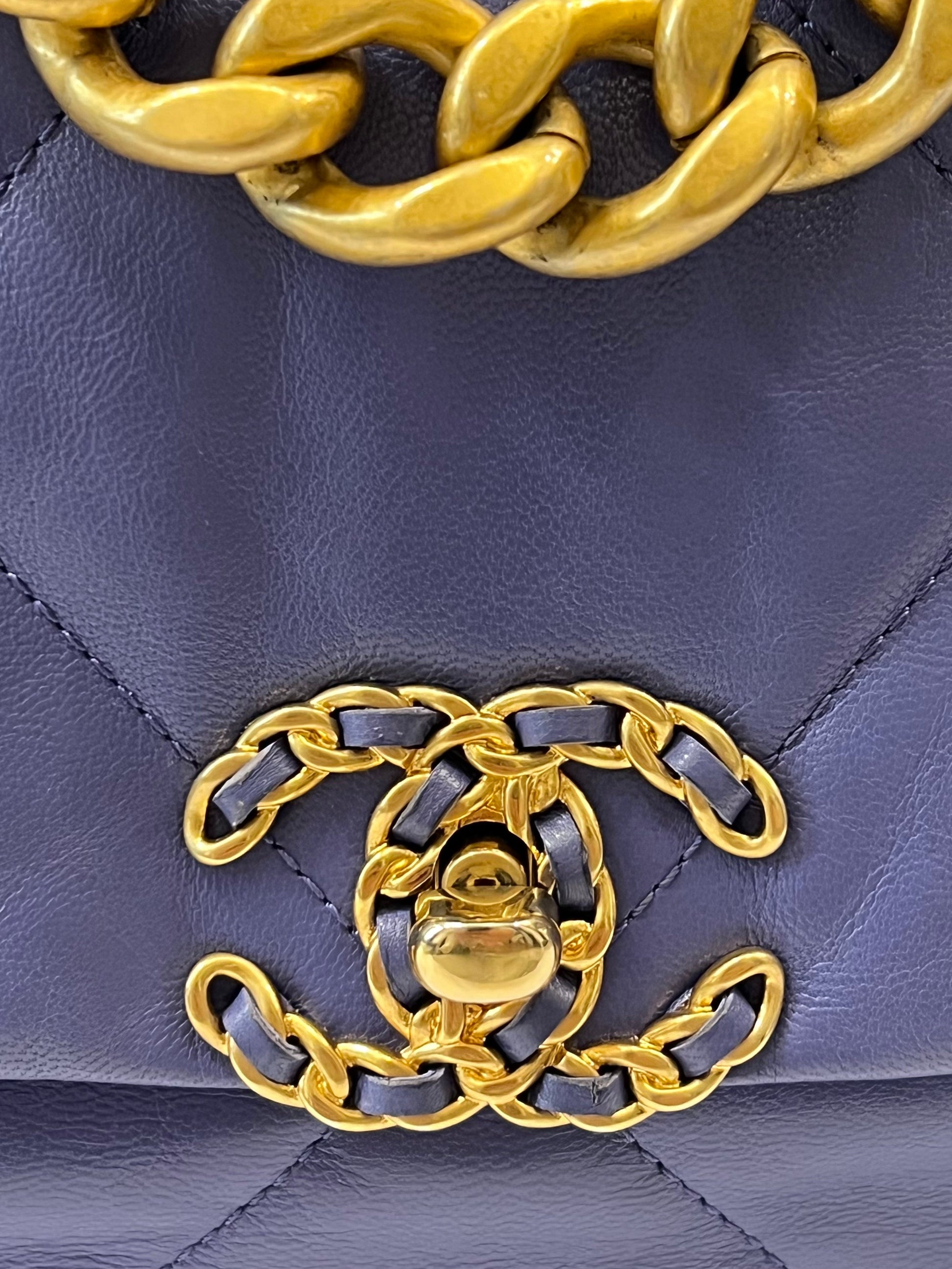 Chanel Chanel 19 Flap Bag - Rovelle Bags