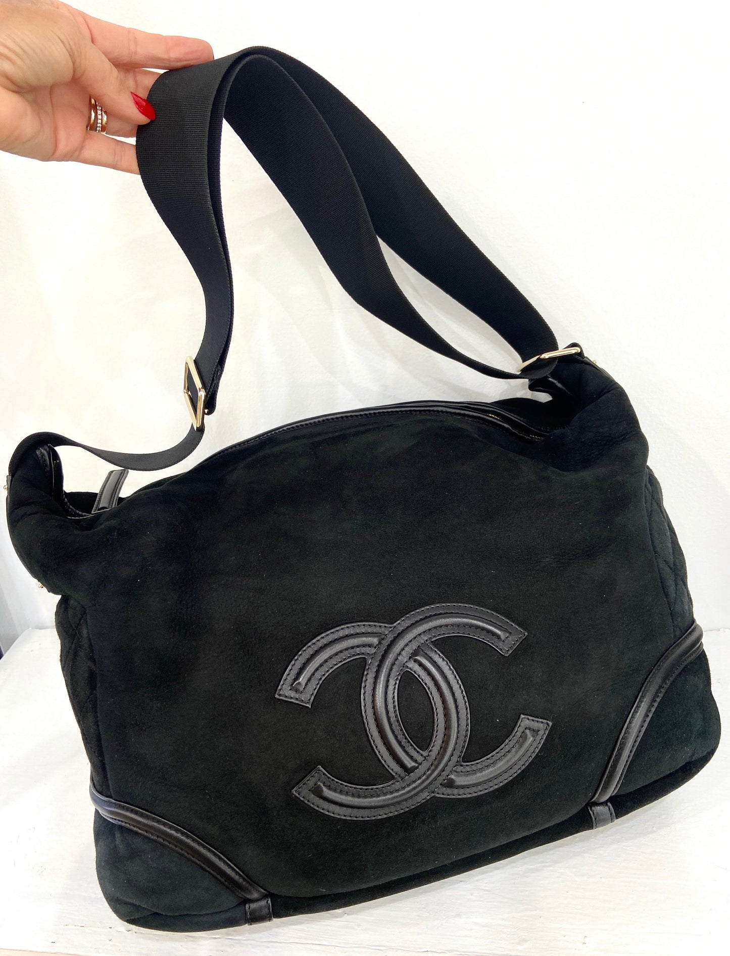 Chanel Shoulder Bag - Almora Bags