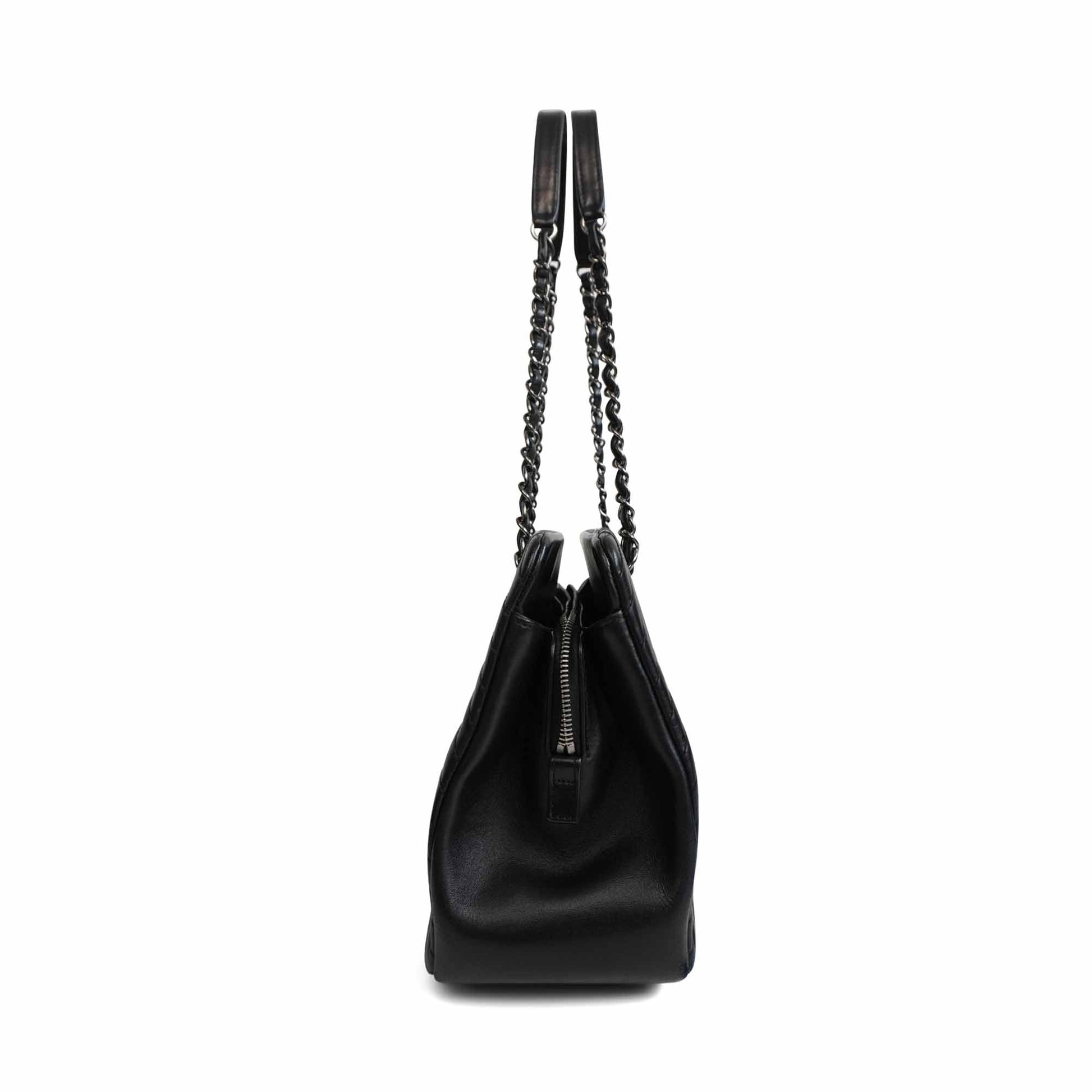 Chanel 'CC Crossing' Shopping Tote Tote Bag - Rovelle Bags