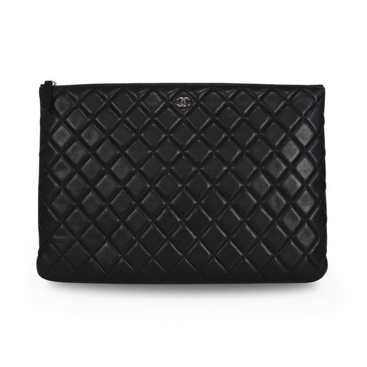 Chanel 'O Case' Zip Pouch Clutch Clutch Bag - Rovelle Bags