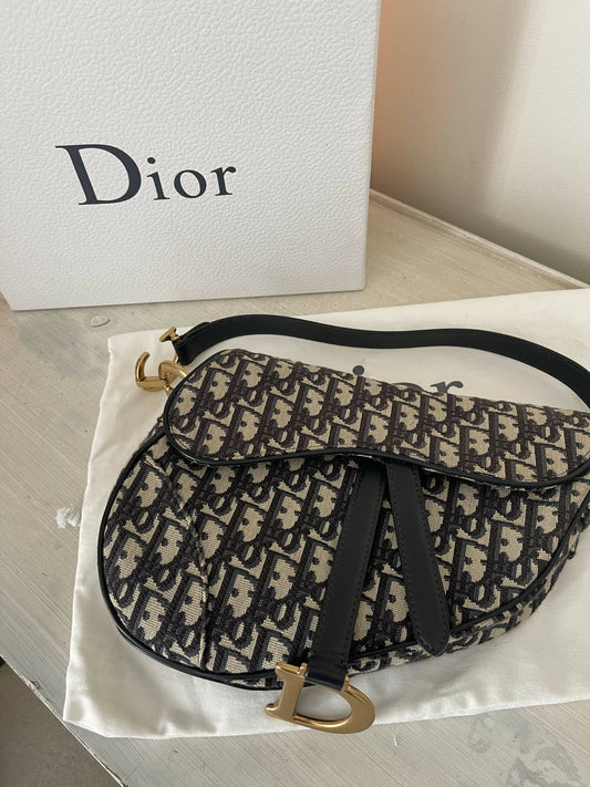 Dior Saddle Crossbody - Rovelle Bags