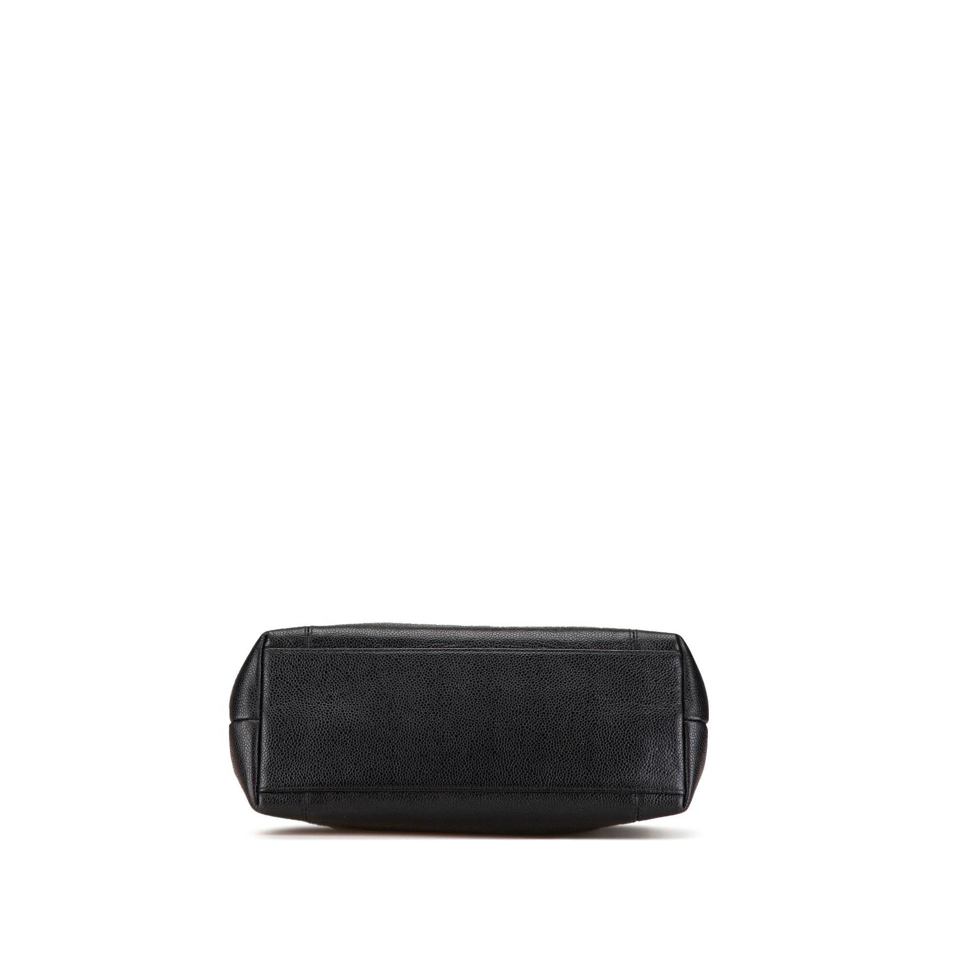 Chanel Gabrielle Shoulder Bag - Rovelle Bags