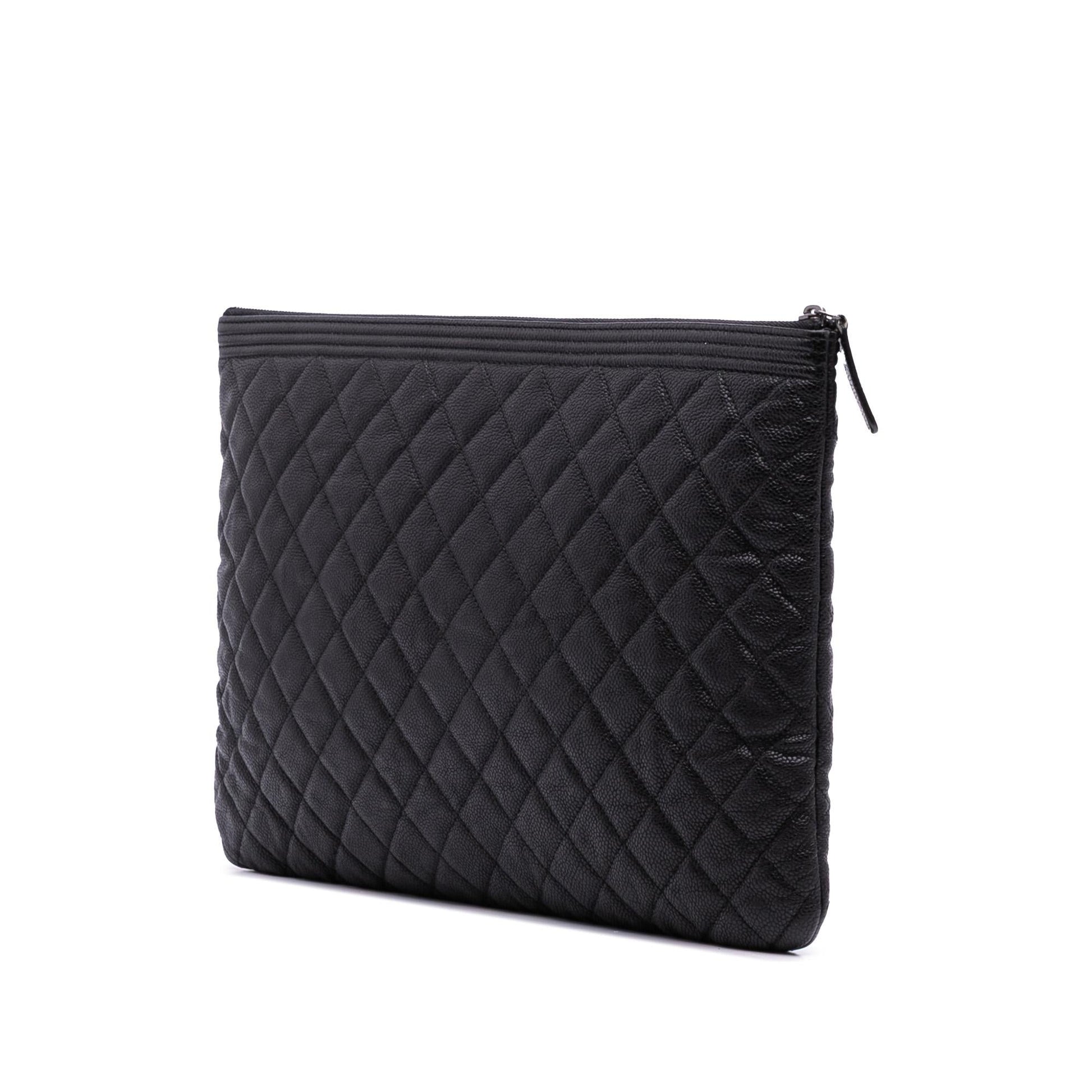 Chanel Boy Shoulder Bag - Rovelle Bags