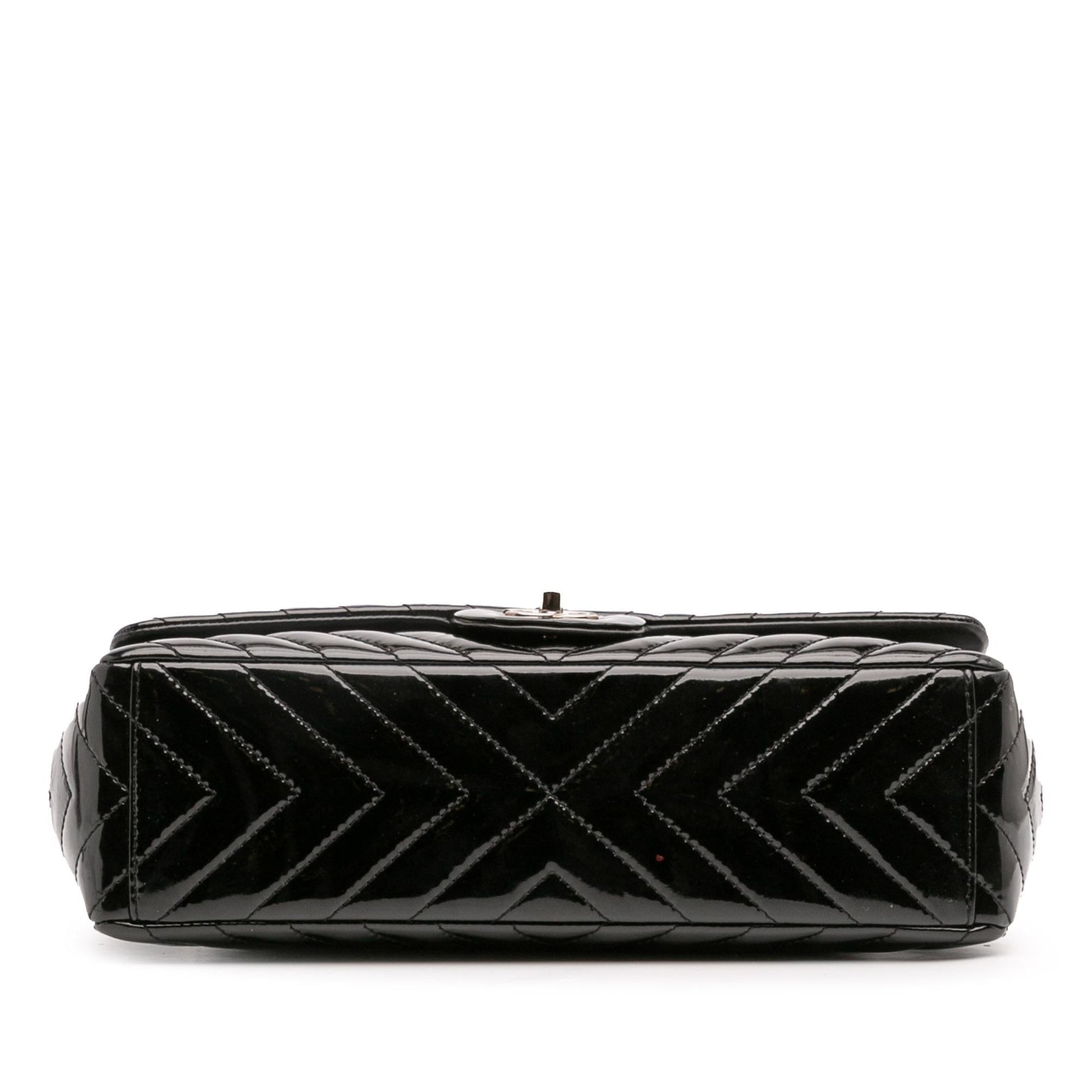 Chanel Gabrielle Shoulder Bag - Rovelle Bags