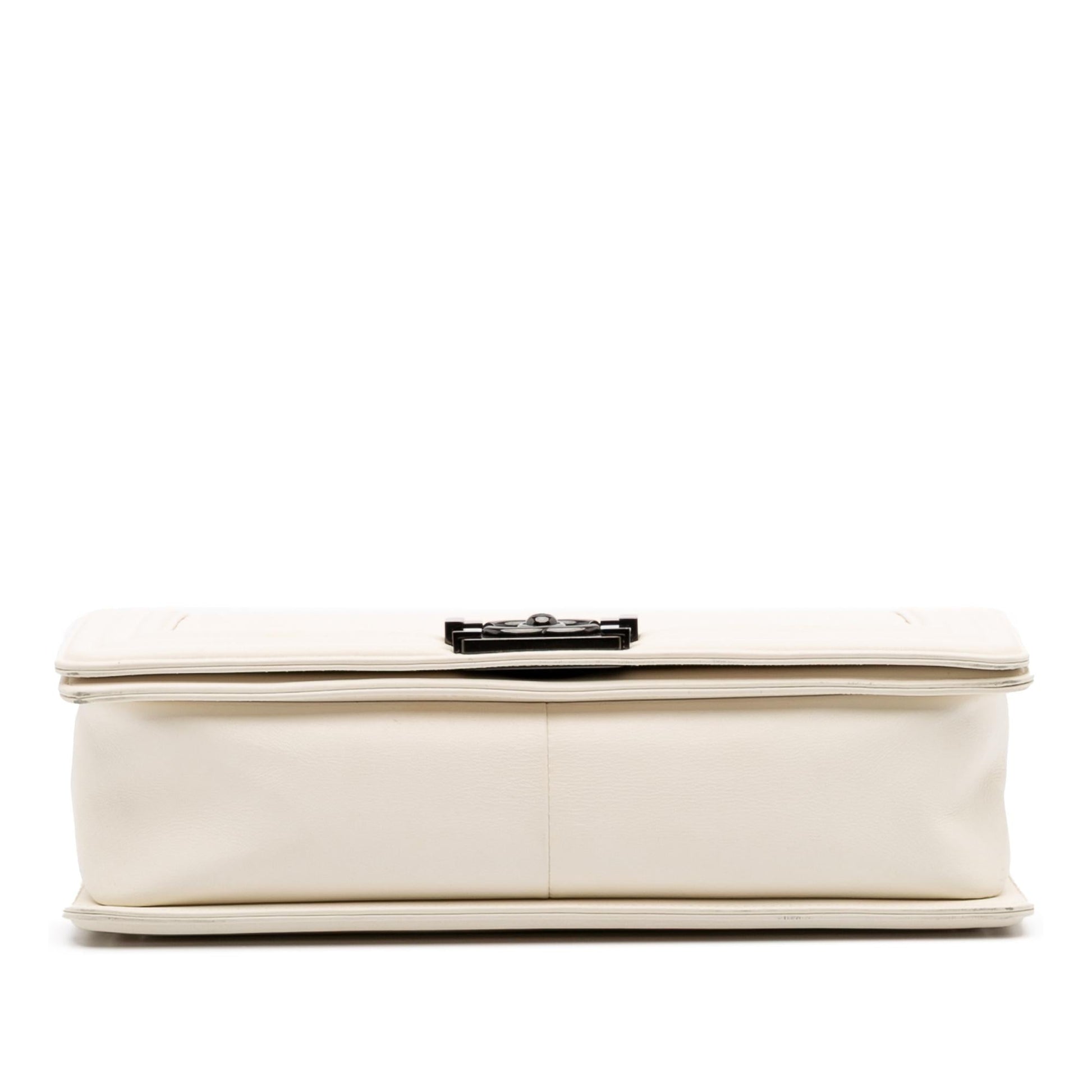 Chanel Boy Shoulder Bag - Rovelle Bags