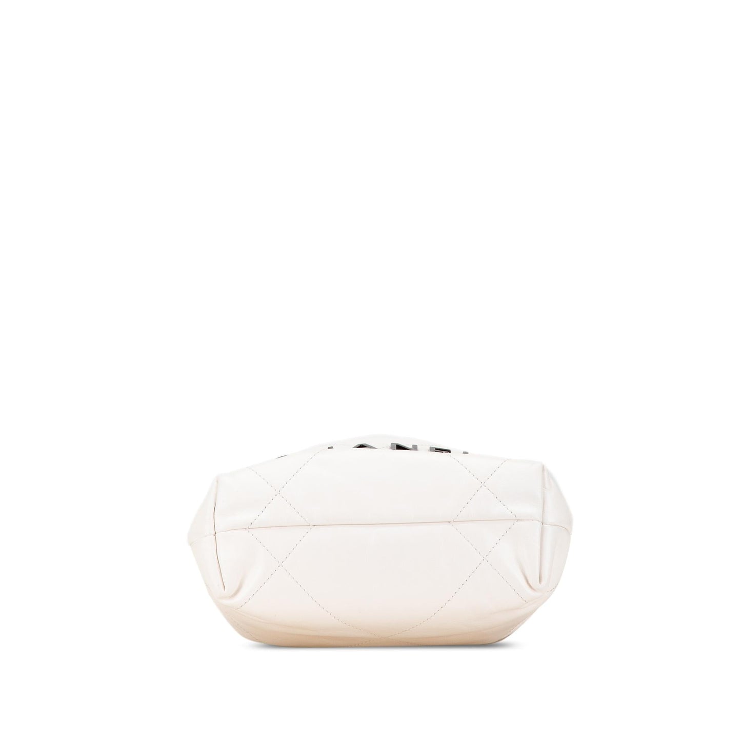 Chanel Shiny Calfskin 22 Shoulder Bag - Rovelle Bags
